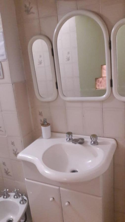 Hosteria La Farfalla Chos Malal Habitación foto